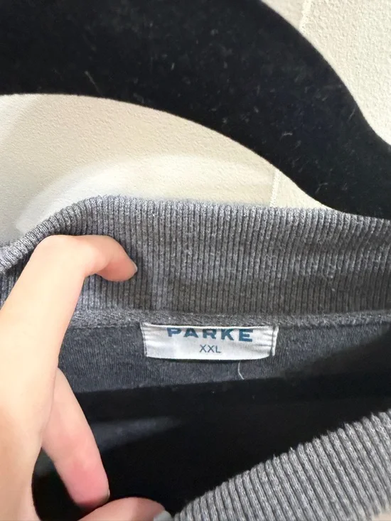 Parke XXL Inside Out Mockneck Sweatshirt. 🖤⚡️ - Picture 3 of 4